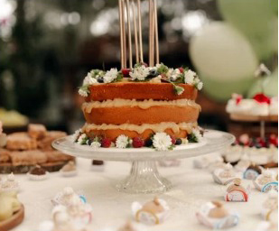 Celebration cakes by Yaavi's Yums